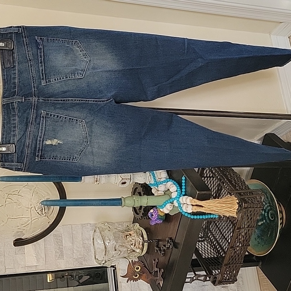 Seven7 Embellished/Distressed Denim Jeans, 5 Pocket, Skinny Ankle Size 8 - Picture 2 of 13